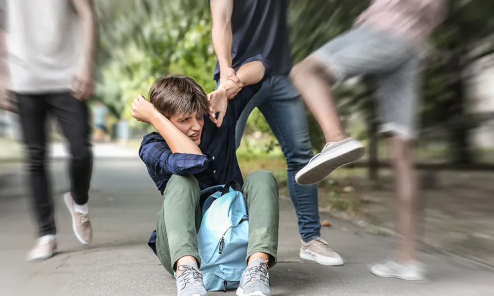 Χάθηκε το μέτρο-Τρομακτική έξαρση βίας σε ανήλικους μαθητές σε Σχολεία- Θεσ/νικη-Κηφισιά-Ρόδος-Κρήτη με συνεχή κρούσματα